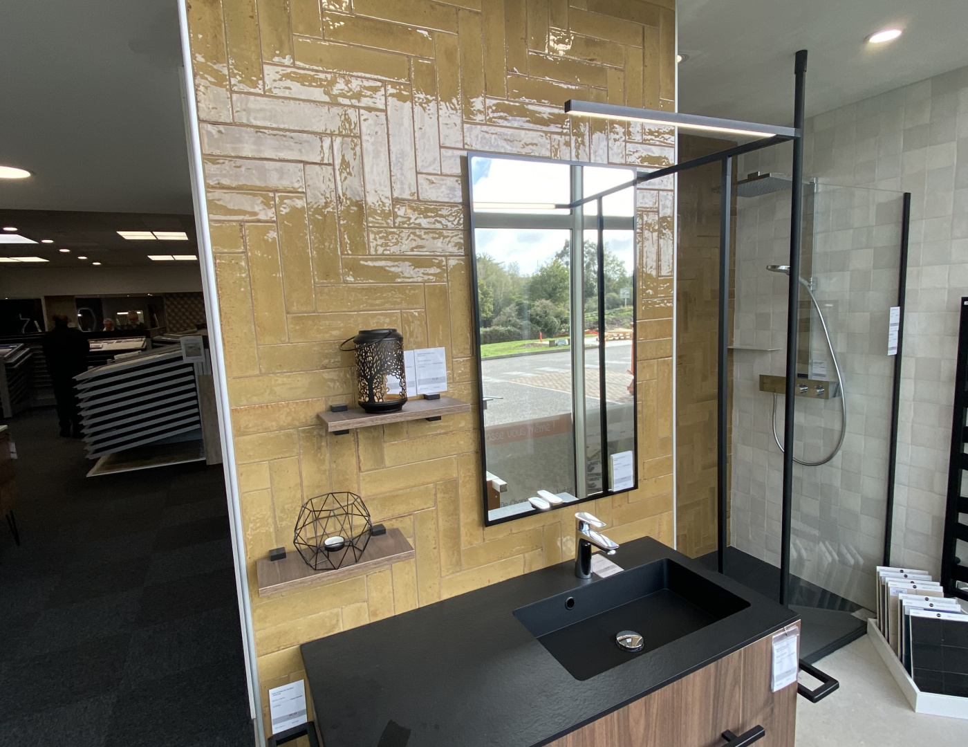 Box salle exposition CEDEO Theix